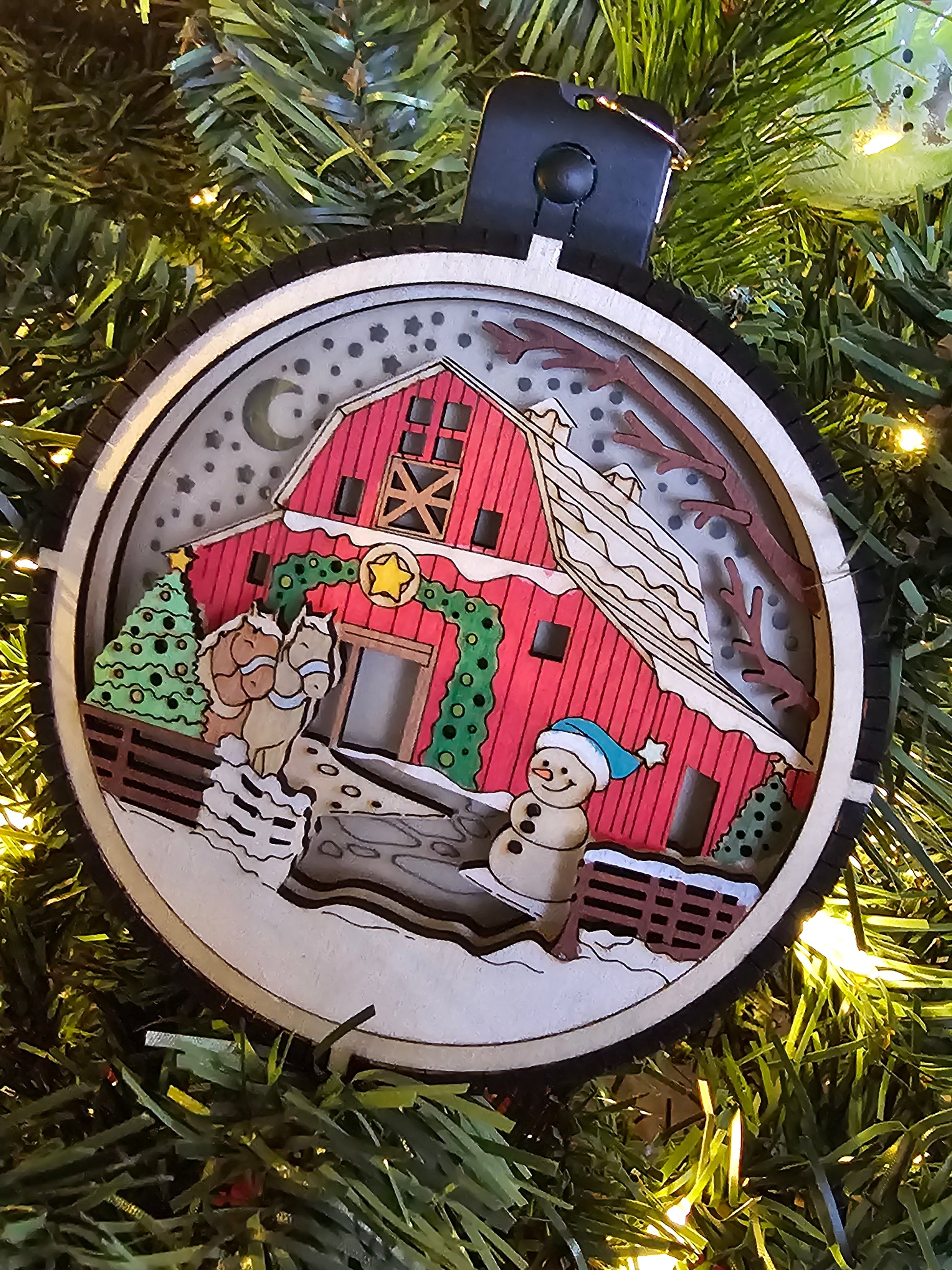 Lighted Barn Christmas Ornament – Rustic Farmhouse Holiday Decor with Glowing Light