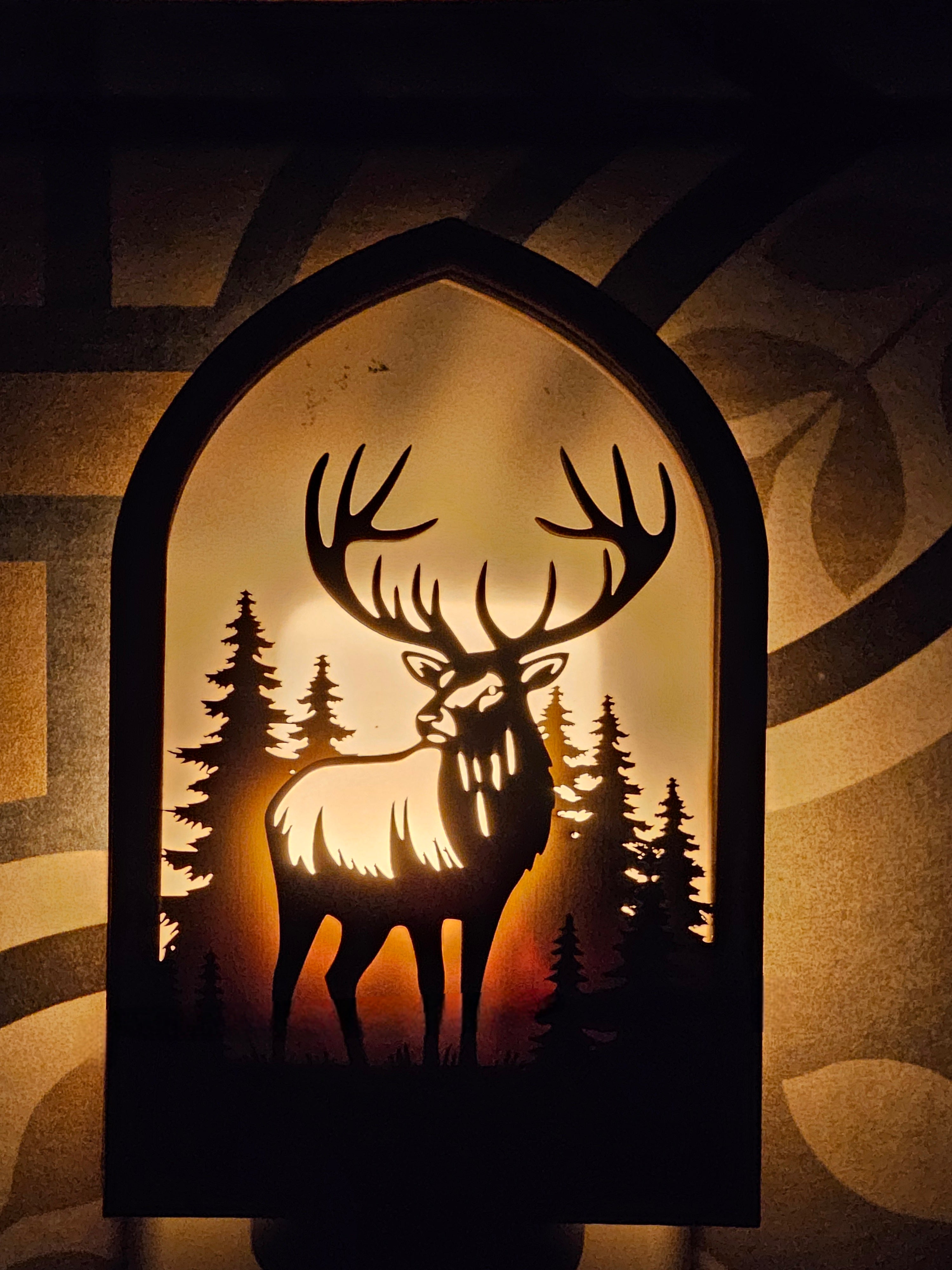 Rustic Elk Night Light, close-up detail