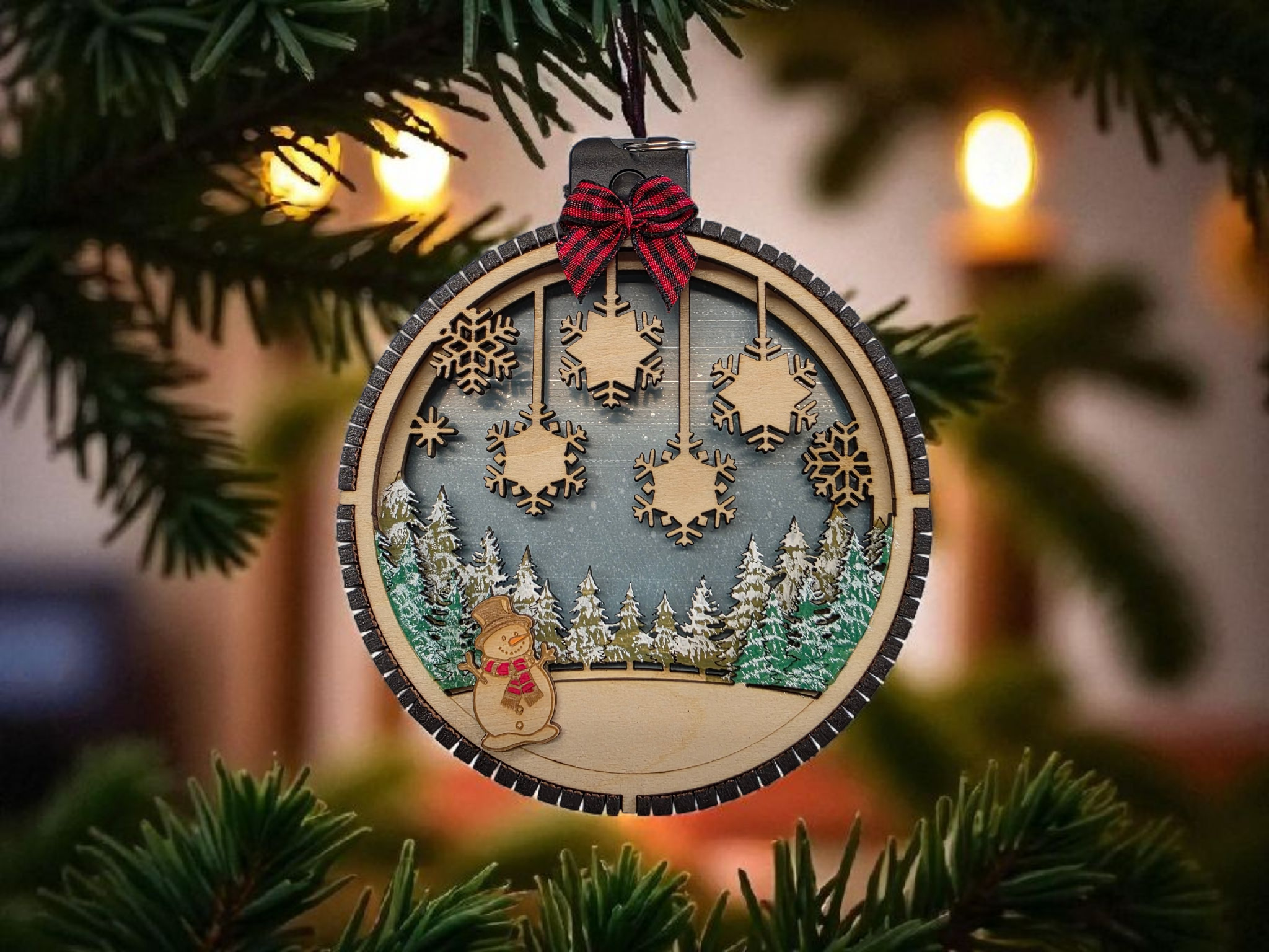 Personalized Lighted Snowflake Family Ornament, size comparison